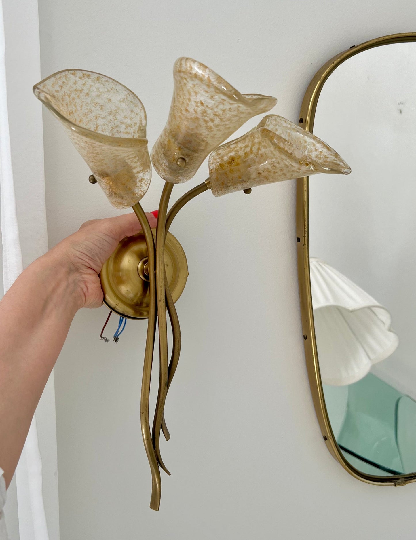 Murano 'Lily' Sconce